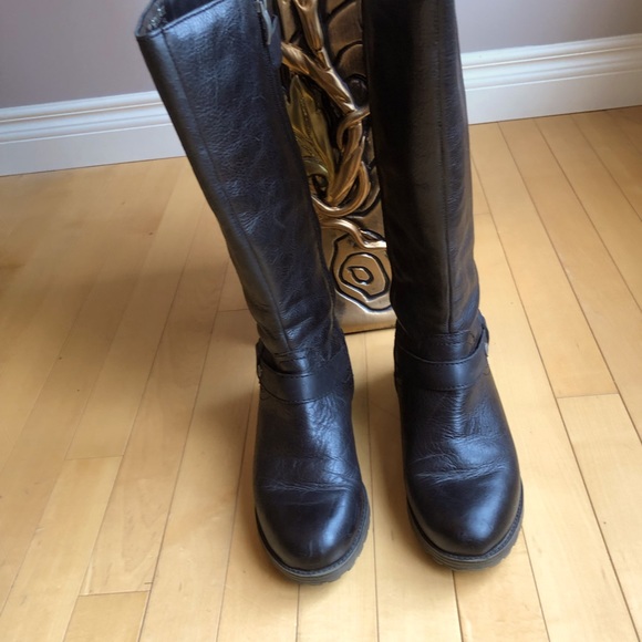 Naturalizer Women’s 6W, Comfort Wide Calf Leather Boots, EUC - Picture 5 of 11